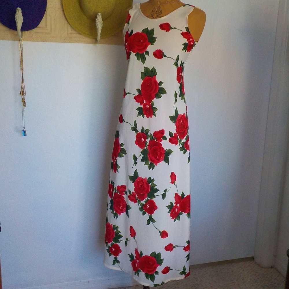 Red Roses on White Long Dress